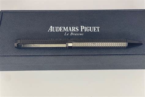 audemars royal oak black pen